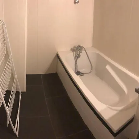 شقة F3 - Neuf - 4/6 P - Lits King Size - Wifi - Cour Le Puy-en-Velay