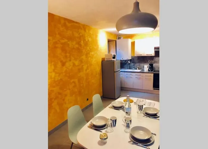 Apartamento F3 - Neuf - 4/6 P - Lits King Size - Wifi - Cour Le Puy-en-Velay